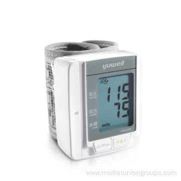 Electronic Blood Pressure Monitor